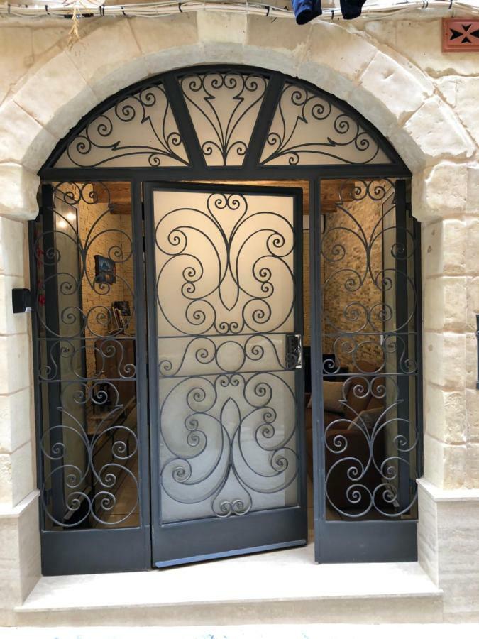 10 La Ruelle Apartment Valletta Exterior photo